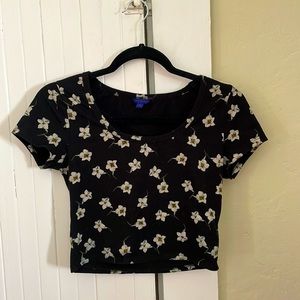 Floral Crop Tee
